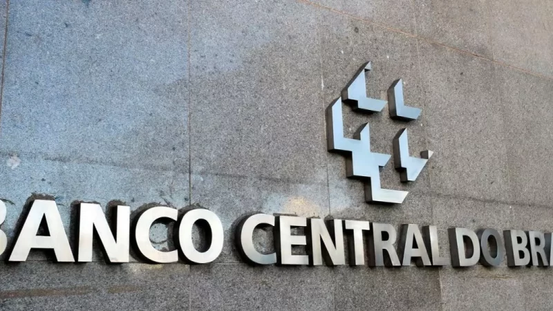 Mercado financeiro projeta Selic a 9% em 2024